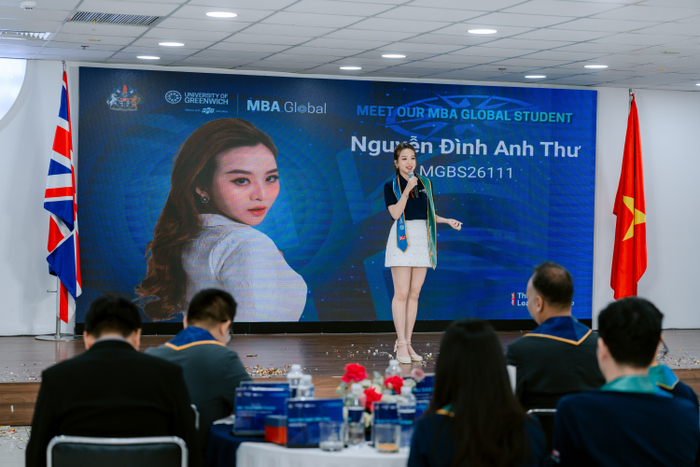 Á hậu – MC Thư Đình chính thức theo học Thạc sĩ Quốc tế MBA Global tại đại học Top đầu Anh Quốc Ảnh 4