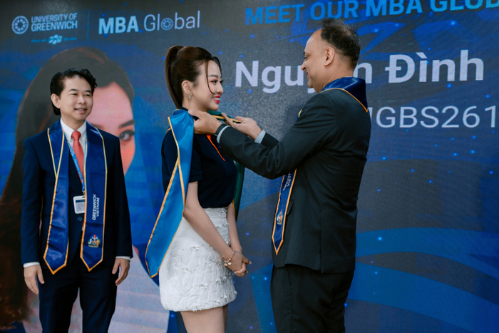 Á hậu – MC Thư Đình chính thức theo học Thạc sĩ Quốc tế MBA Global tại đại học Top đầu Anh Quốc Ảnh 1