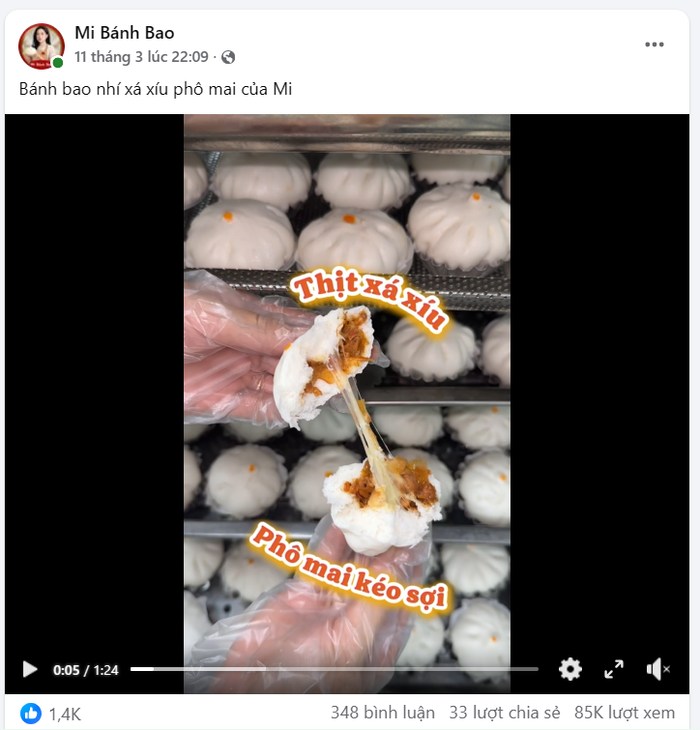 Những video “viral” ghi lại quy trình làm bánh bao tươi giúp Mi Bánh Bao được nhiều bạn trẻ biết tới