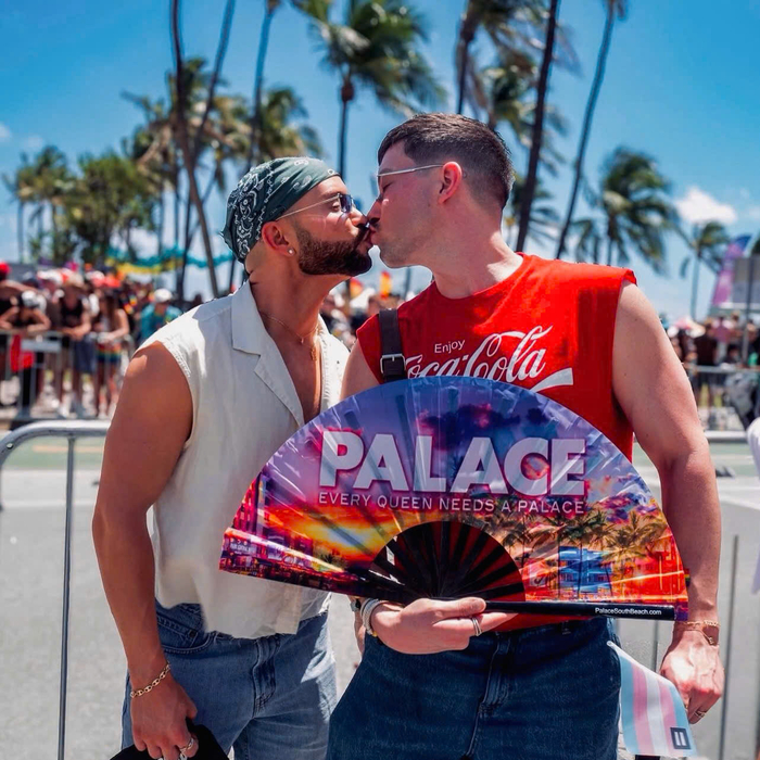 FabulousMe và dấu ấn CRACK THAT FAN® tại Palace Bar ở Miami Ảnh 4