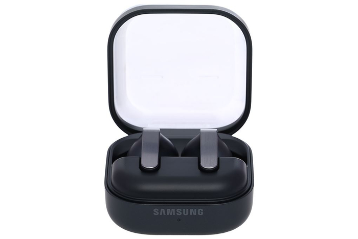 Nhiều mẫu true wireless cao cấp hiện nay theo đuổi kiểu in-ear để tăng khả năng ôm tai và hỗ trợ nghe ở môi trường nhiều tạp âm.