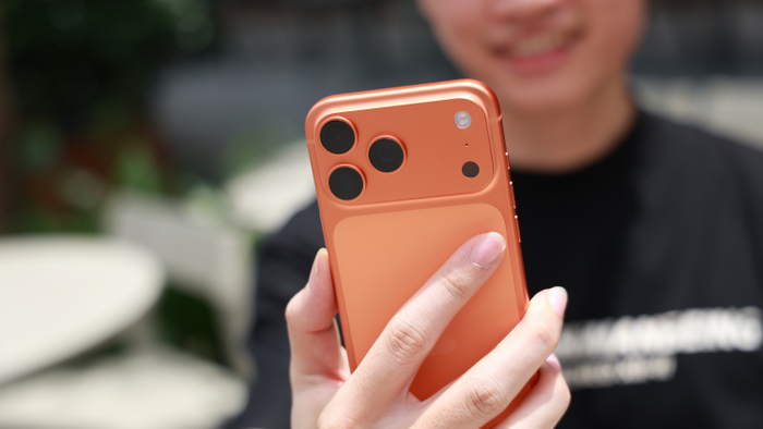 Cụm camera là một trong những yếu tố được người dùng cân nhắc nhiều khi chọn phiên bản cao hơn.