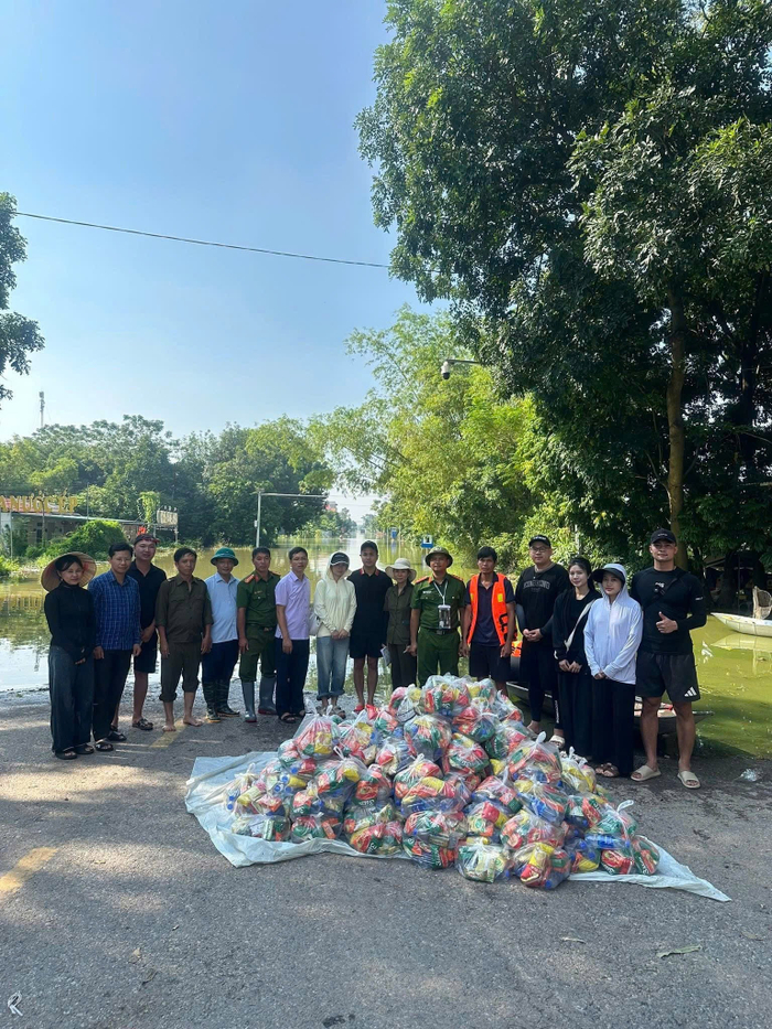 Vợ chồng Thế Bình - Nguyệt Anh mong muốn lan tỏa tinh thần sẻ chia qua hoạt động thiện nguyện Ảnh 1