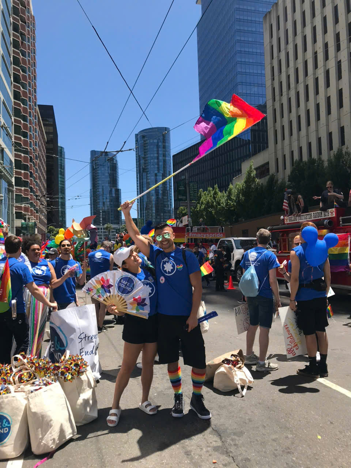 FabulousMe thiết kế quạt cho Safe & Sound tại San Francisco Pride 2019 Ảnh 1