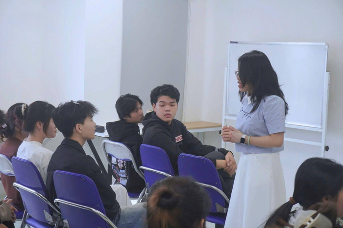 20 tuổi khởi nghiệp với 3 học viên, cô gái Việt xây dựng lớp tiếng Đức hơn 200 học viên Ảnh 2