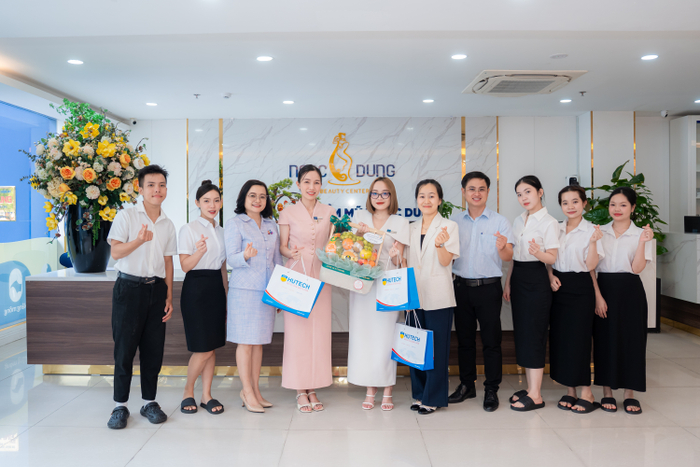 Ngành Công nghệ thẩm mỹ HUTECH thường xuyên tổ chức học kỳ doanh nghiệp trong suốt 4 năm học
