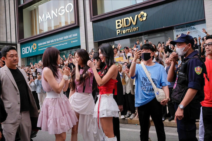 T-ARA quay trở lại Hà Nội (2024)