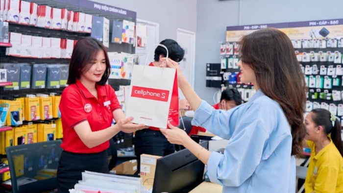 Người dùng nhận thêm quà tặng giá trị khi hoàn tất đơn hàng