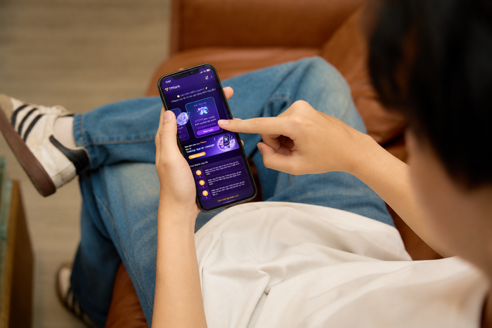 Đu idol hệ VVIP: Lộ diện đặc quyền "chưa từng có" từ Kim chủ TPBank cho fan Tinh Hà "Say Hi" Ảnh 1