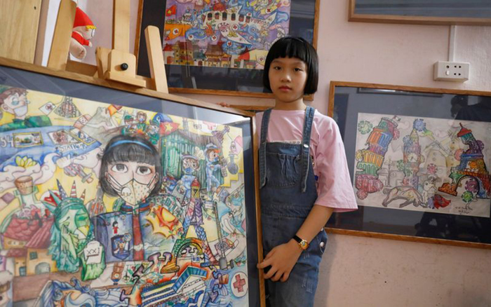 Từ fan thành đại sứ thương hiệu Alexander McQueen, mợ chảnh’ Jun Ji Hyun gây choáng ngợp Ảnh 2