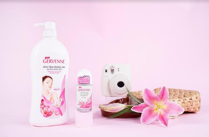 Bộ đôi sữa tắm cùng lăn khử mùi Gervenne sẽ mang đến cho bạn trải nghiệm trắng thơm toàn diện.