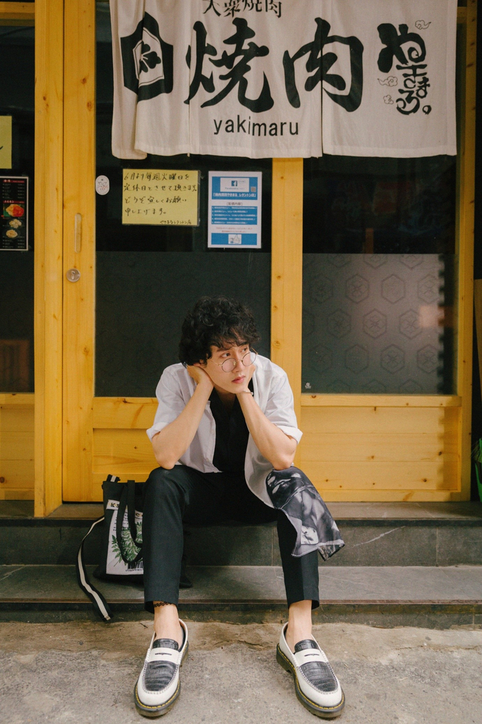 Cộng đồng mạng truy tìm danh tính chàng trai hát trong hang động, hóa ra là trò cưng Hoàng Thùy Linh Ảnh 6