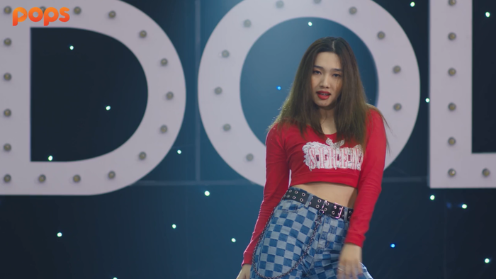 Quin Z tham gia web-drama Idol Tỷ Phú cùng Roy, cô trong vai một rapper chuyên nghiệp