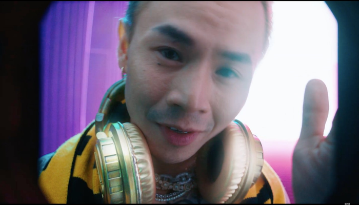 Điểm qua những hình ảnh ấn tượng nhất MV 'BIGCITYBOI' của 'trai hư' BinZ Ảnh 7