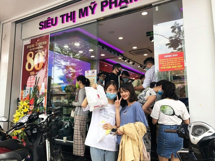 Sammi Shop cũng là nơi các bạn sinh viên – học sinh chọn làm chốn đu đưa quên lối cuối tuần