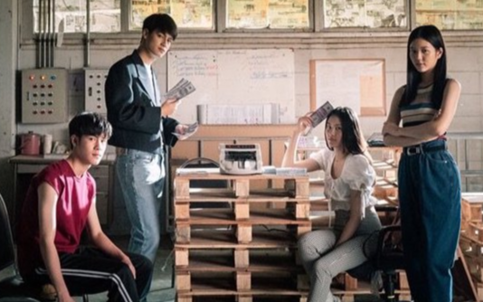 Trailer 'Bad Genius The Series': Hé lộ phương thức gian lận thi cử đơn giản mà hiệu quả hơn tổ hợp phím đàn trong phiên bản điện ảnh Ảnh 2