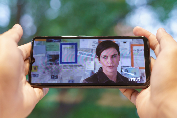 Thử thách: pin 5,000mAh của Realme C11 làm được gì? Ảnh 5