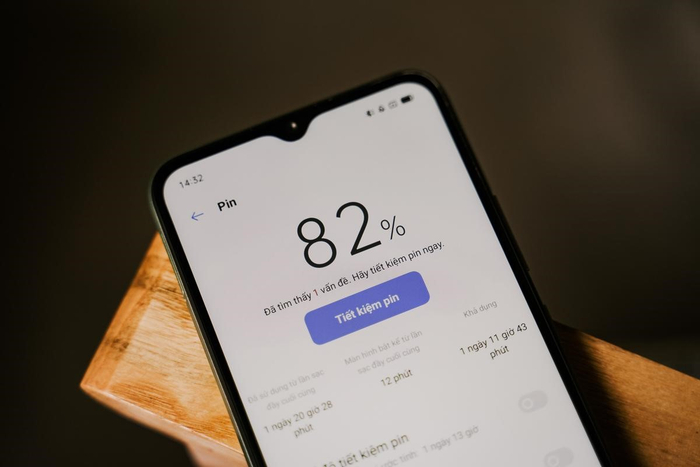 Một chiếc smartphone cấu hình thật khủng, camera nhiều chấm, chạy nhanh như gió mà pin “hẻo” thì cũng chẳng để làm gì cả!
