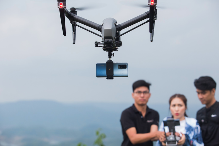 Liệu vivo X50 Pro đủ sức thách thức camera chuyên nghiệp khi gắn trên flycam? Ảnh 3