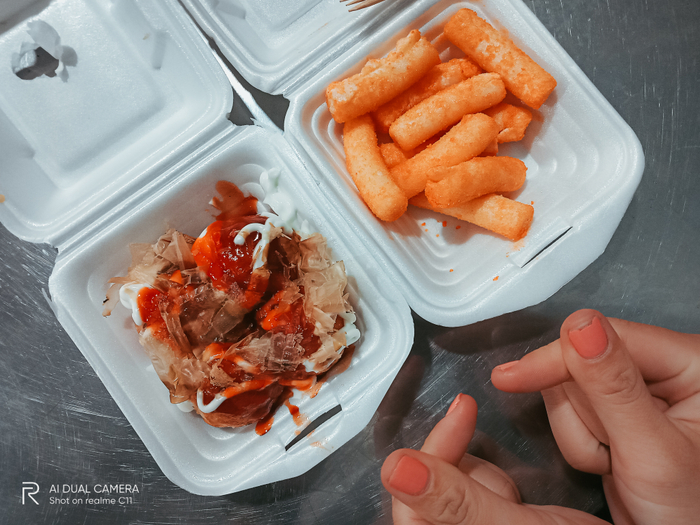 Và đây là thành phẩm cuối của bánh bạch tuộc + bánh gạo, nhìn thôi là muốn ăn ngay và luôn