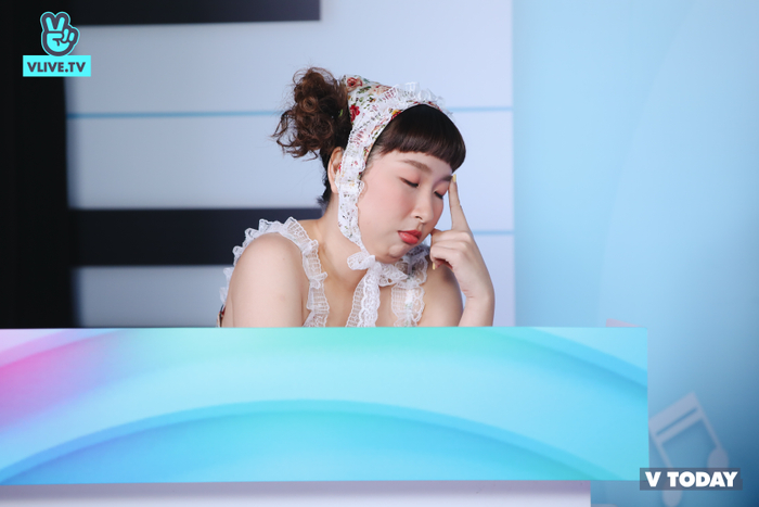 Suni Hạ Linh, Trang Hý 'cạn dòng nước mắt' trước màn hát Boy With Luv (BTS) như tiếng Thái Lan từ MisThy Ảnh 13