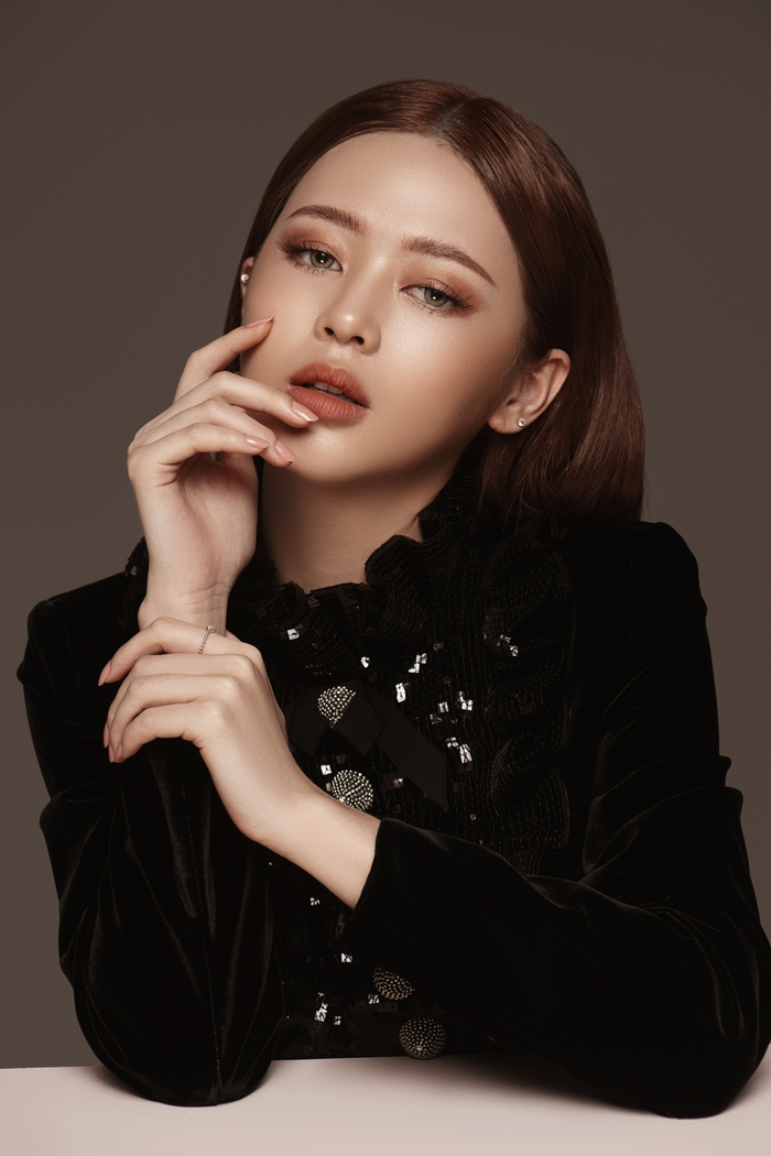 Liz Kim Cương&nbsp;