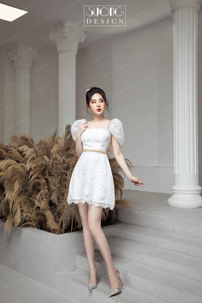 Các mẫu thiết kế của Sương hoàn toàn thoải mái khi đi làm, đi học, dạo phố… mà không sợ bị nóng bức, khó chịu khi nhiệt độ cao