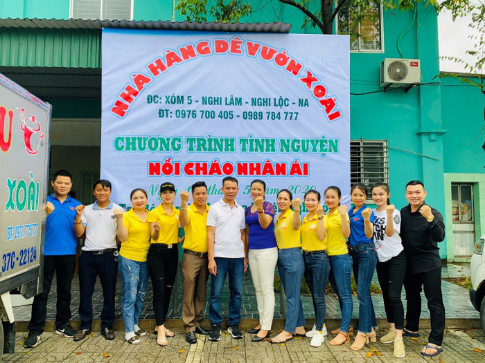 Quang Thái cũng thường xuyên tổ chức các hoạt động thiện nguyện tại tỉnh Nghệ An