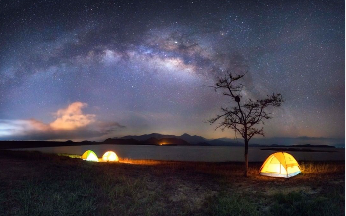 Chưa bao giờ màn đêm lại đẹp đến thế, dưới góc nhìn của những tay “săn ảnh” trên smartphone Ảnh 2