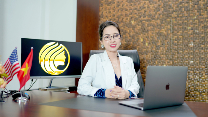 Bà Nguyễn Ngọc Bảo Trâm – người sáng lập Thẩm mỹ viện Aura.