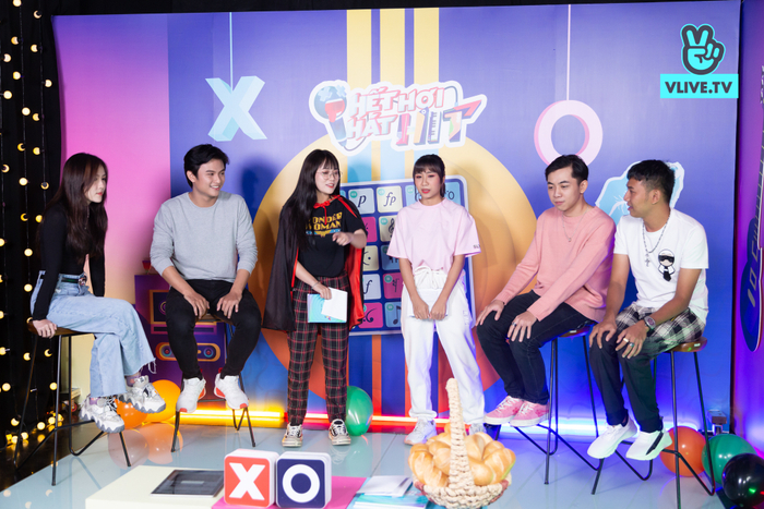  Đội Thái Vũ được tặng một hộp gợi ý giúp cho việc đoán tên bài hát cuối cùng ở vòng 3. 