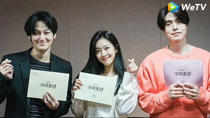 Những lý do khiến bạn không thể bỏ qua 'bom tấn' truyền hình Hàn Quốc 'Truyền thuyết cáo chín đuôi' Ảnh 4