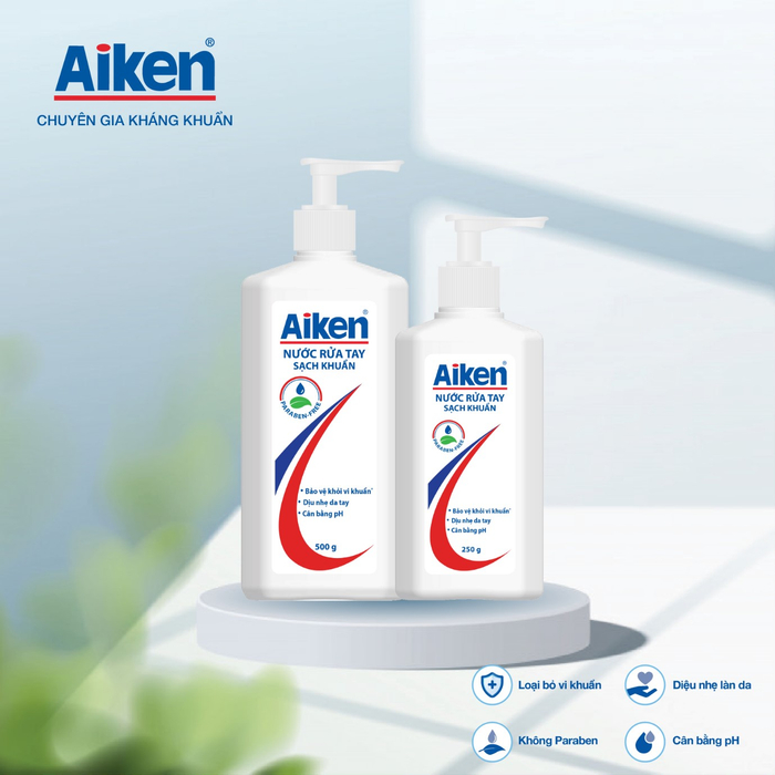 Nước rửa tay Aiken với khả năng diệt khuẩn lên đến 99,9%, đồng thời không chứa paraben và có độ pH cân bằng là một trong những sự lựa chọn tuyệt vời để bạn tham khảo trên thị trường hiện nay. (Giá sản phẩm: 35.000 VND/ 250g và 56.000 VND/500g)