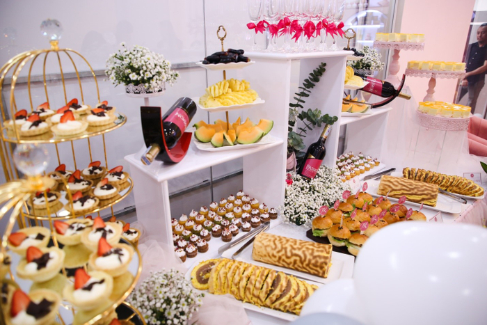 Á hậu Thanh Huyền rạng rỡ trong ngày khai trương NK Spa cơ sở 3 tại Bình Dương Ảnh 4