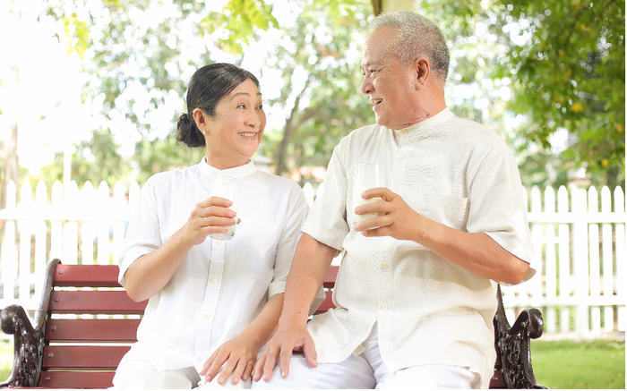 Sữa non - Thực phẩm kỳ diệu cho người già và người sau phẫu thuật Ảnh 2