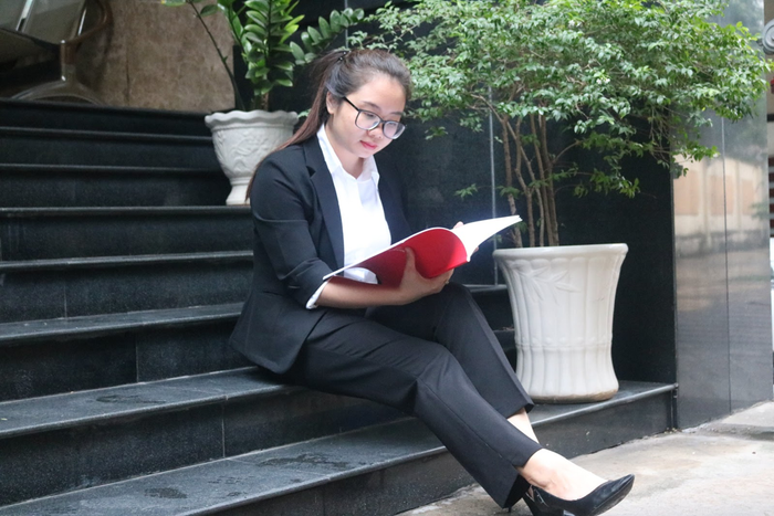 Chị Lê Mai Tường Vi - Tư vấn viên BHNT tại TP Hồ Chí Minh chia sẻ các kinh nghiệm cần biết trước khi tham gia bảo hiểm