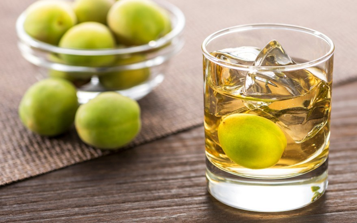 Rượu mơ Nhật và 05 công dụng bất ngờ cho sức khỏe phái đẹp Ảnh 2