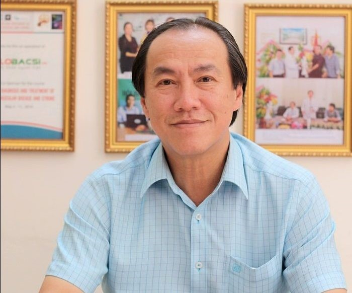 Bác sĩ Lương Lễ Hoàng hiện - Phòng Tư Vấn Sức Khỏe & Nghiên cứu Y Dược & Điều Trị Nội Khoa