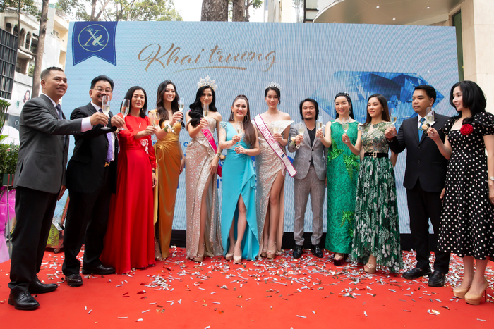 Bệnh viện thẩm mỹ quy mô 3000m2 thu hút dàn sao hội tụ Ảnh 2
