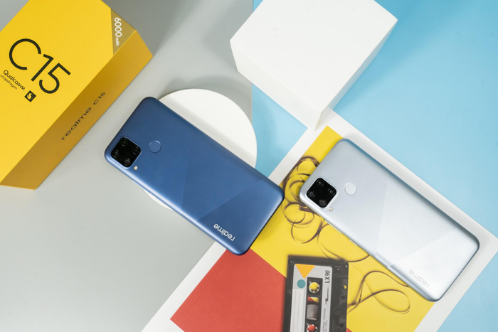 Viên pin 6.000 mAh trên Realme C15 đảm bảo thời lượng sử dụng ấn tượng đối với các tác vụ nặng như xem phim, check bản đồ, chơi game liên tục