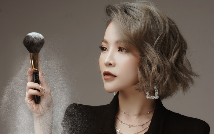 Gặp gỡ chuyên viên trang điểm Ngọc Gemmy - Hình mẫu lý tưởng dành cho người phụ nữ hiện đại! Ảnh 2