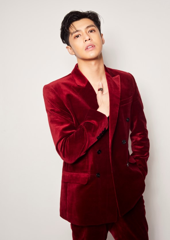 HOT: Thuỷ Tiên, Noo Phước Thịnh, Soobin cùng loạt sao đổ bộ Shopee Live mừng sinh nhật Shopee tròn 5 tuổi Ảnh 4