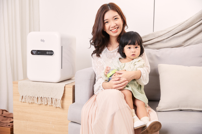 Bà xã Dương Khắc Linh gây chú ý khi chia sẻ bí kíp chăm 2 bé sinh đôi mùa COVID