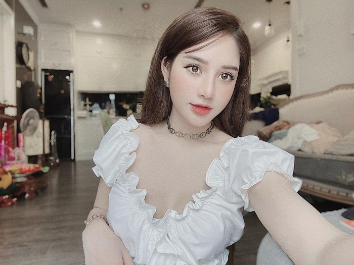 Hotgirl Bùi Kim Anh chia sẻ bí quyết kinh doanh ngành thời trang thành công Ảnh 3