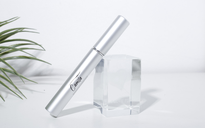 Khám phá công dụng thực tế của dưỡng mi Camila? Dưỡng mi Camila có tốt không? Ảnh 2