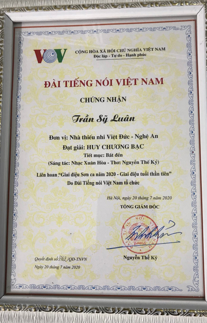 Sỹ Luân team MimiMama: Từ học sinh giỏi Toán thành phố trở thành giọng ca nhí xuất sắc toàn quốc Ảnh 7