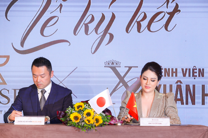 Lễ ký kết hợp tác giữa Bệnh viện thẩm mỹ Xuân Hương và thương hiệu mỹ phẩm Malose Japan
