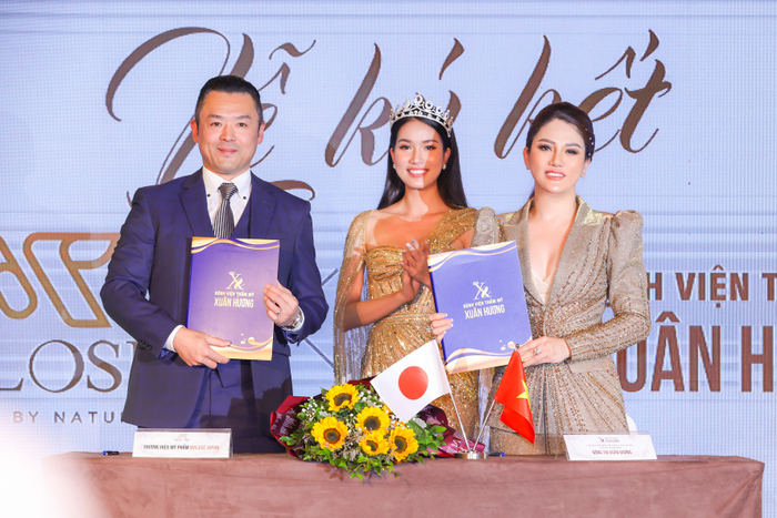 Sự hợp tác của hai thương hiệu đánh dấu bước phát triển mới trong hành trình chăm sóc sắc đẹp cho phụ nữ Việt của Bệnh viện thẩm mỹ Xuân Hương