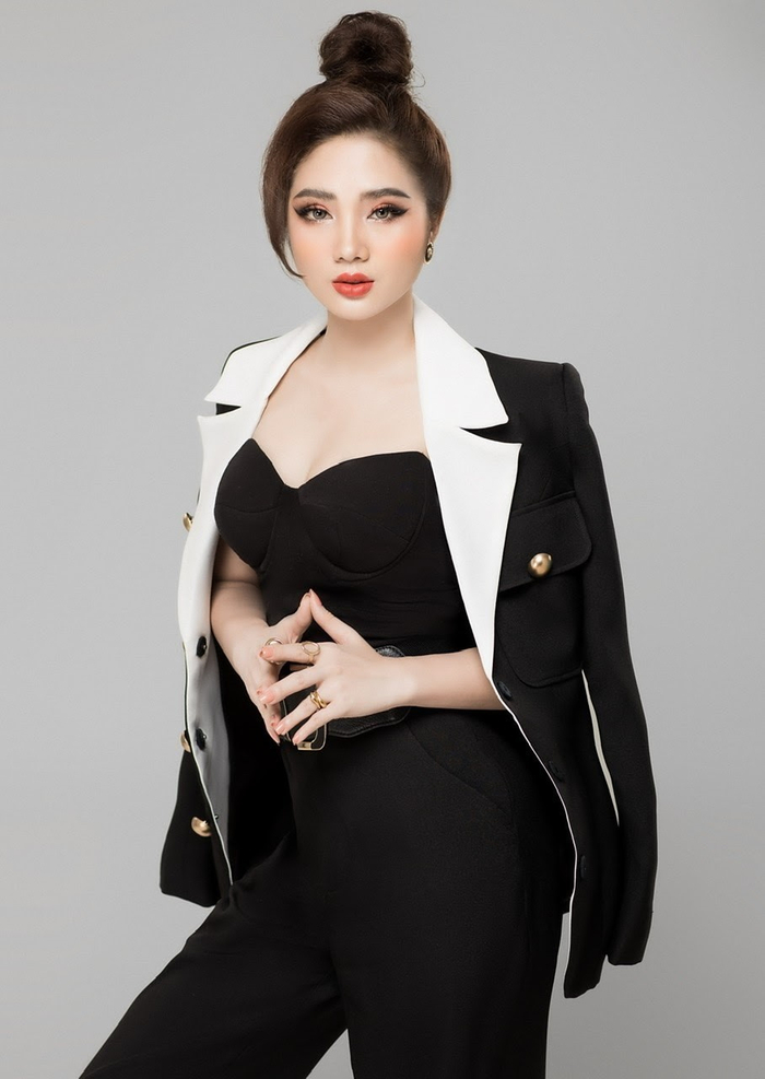 CEO Hoàng Phi Huyền - Nữ doanh nhân truyền cảm hứng làm đẹp và làm giàu cho hàng ngàn phụ nữ Việt Ảnh 3