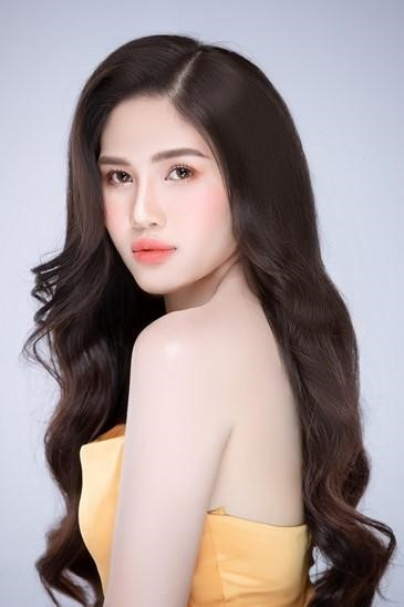 Chân dung vẻ đẹp dịu dàng, nữ tính của nữ doanh nhân Võ Thị Hồng Nhung